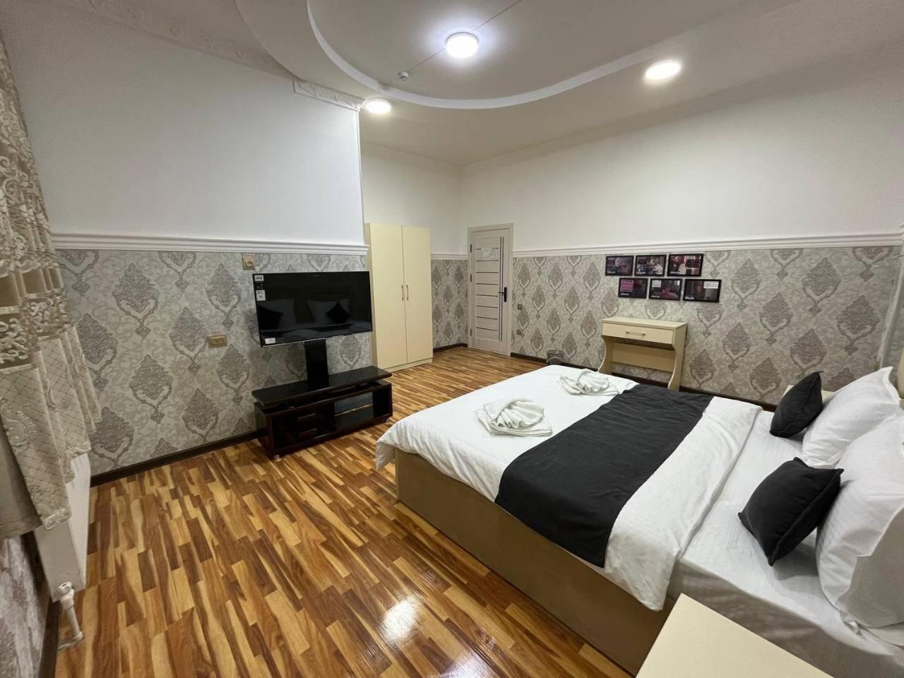 Home Alone Hotel Tashkent Exterior photo